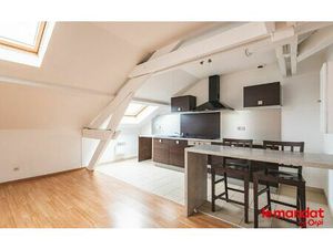 Location appartement  58.39 m² T-3 à Épernay  690 €