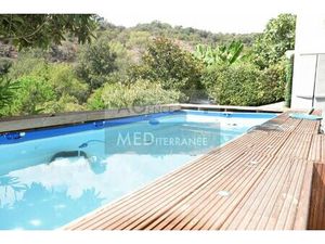 VILLA AU CALME ABSOLU !