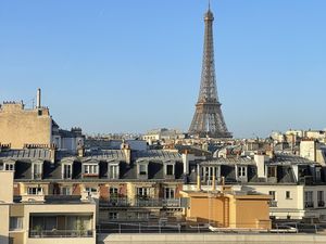 Cambronne - appartement traversant  3 pièces / 2 chambres -