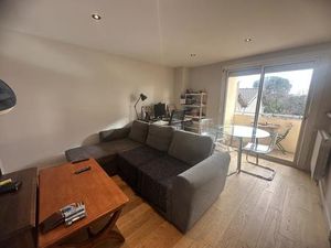 COEUR MINIMES 2 P avec balcon et cave !