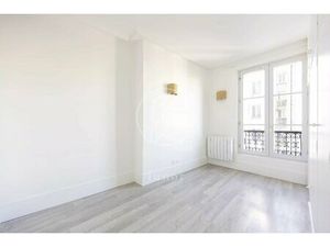 Paris 20e - AVENUE GAMBETTA / PERE LACHAISE - Appartement à louer - 2 pièces vide - 26 44m