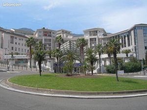 Part vds Local Cial ou de Bureaux Bastia