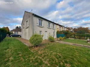 Maison mitoyenne sur sous-sol total