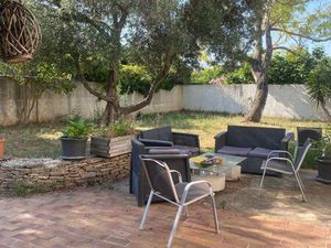 Maison 80 m2+ dépendance 43m2