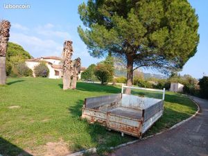 Terrain 967 m² La Crau