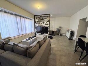 Loue appartement meublé