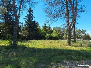 Terrain 662 m² La Bastide Des Jourdans