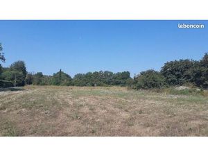 Terrain 1 240 m² Callian