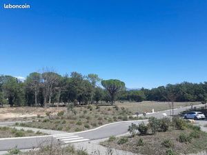 Terrain 1 545 m² Montauroux