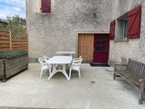 Appartement à louer à Puygaillard