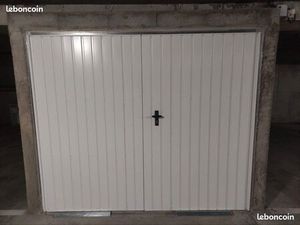 Location Box / Garage Fermé & Sécurisé / Proche Aéroport