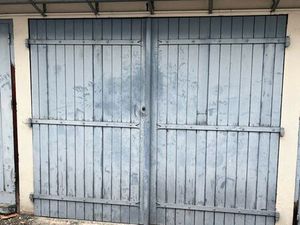 Location garage box fermé