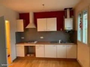 T3 rénové au centre de mirande