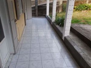 Loue maison au pont d yves