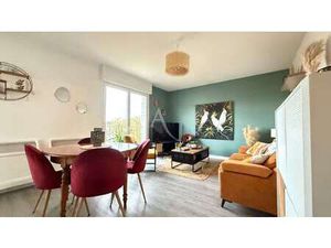 Vente Appartement 3 pièces à La Roche-sur-Yon (85000) : à vendre 3 pièces / 70m² La Roche-