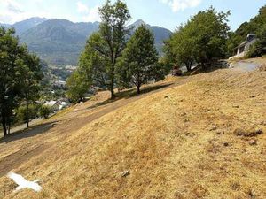 Terrain constructible viabilisé à vendre