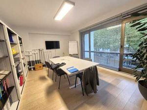 UCCLE/CHURCHILL : BUREAUX DE STANDING