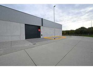 Nieuwbouw loods van 211 m2 op uitstekende locatie