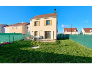 Maison Courpalay m² T-4 à vendre  270 000 €