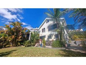 Le Tampon 14ème : Votre Oasis de Verdure aux Portes des Commodités !