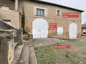 Chénas Plateau à rénover dans ancien cuvage Gros potentiel Parking + terrain