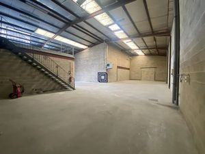 Immobilier Professionnel à louer Quincy-Voisins