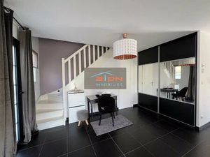 Maison contemporaine 4 chambres  avec bel aménagement intérieur