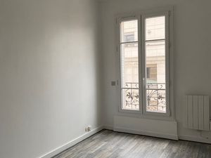 LEVALLOIS PERRET - RUE CHAPTAL - 2 PIECES