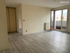 Loue appartement T2