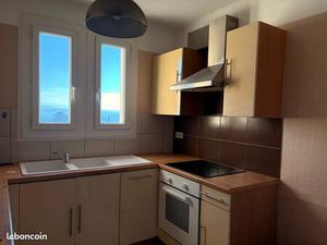 Appartement T3 lumineux de 55 m² – Dernier étage – Balcon & cave – Quartier recherché de C