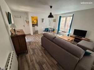 Appartement T3 meublé  entre port et plage