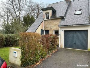 À louer à l’année : maison avec 3 chambres 