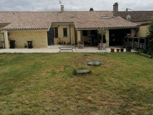 Maison sur Commune de DONZAC   à 10 mn de CADILLAC sur GARONNE - 33410 -