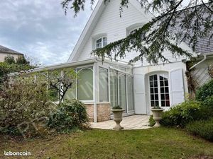 Pavillon 7 pièces 178 m²