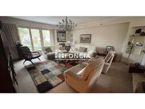 Vente Appartement 5 pièces à Lorient Nouvelle Ville (56100) : à vendre 5 pièces / 120m² Lo