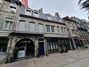 Rue Bersot au calme sur Cour