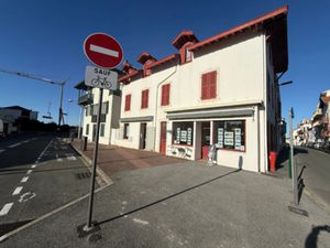 Immeuble à vendre BIARRITZ 15 pièce(s) 220m2 1 200 000€