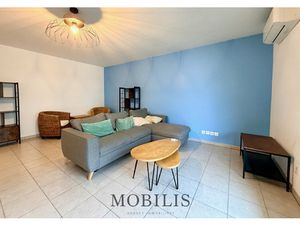 JOLIETTE : GRAND TYPE 3 AVEC TERRASSE ET PARKING