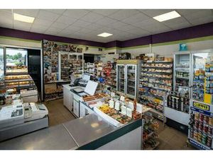 Local Vide sur Saint Die Des Vosges 3 pièce(s) 80 m2