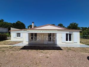 Maison à vendre 3 pièces ROYAN (17). Plain Pied. Terrain de 677m²