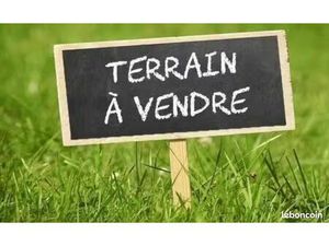 À vendre – 2 terrains constructibles avec bâti existant – Saint-Nolff