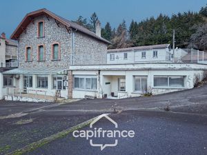 Local professionnel à vendre CELLES SUR DUROLLE 6 pièce(s) 3800m2 660 000€