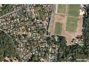 Terrain viabilisé constructible