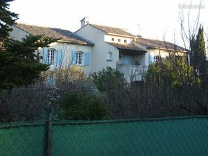 Rez de chaussée de villa à louer