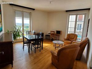 Appartement 75m2 centre-ville vue Loire