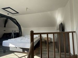 Duplex meublé meublé charge comprise