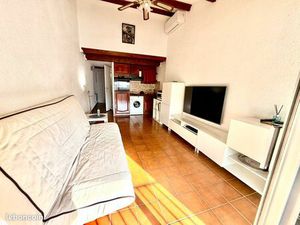 Duplex T2 entièrement Meublé et Climatisé dans résidence fermée