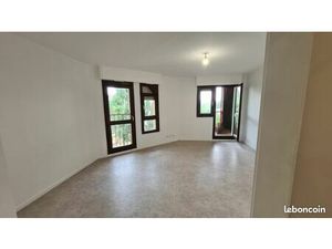 Appartement F3 – 67 m² avec balcons  cave et parking – Proche centre-ville