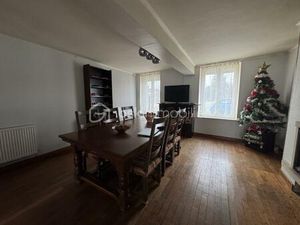 Maison de 230 m² à Lantages