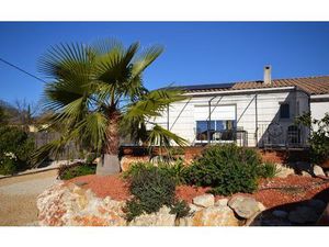 Maison Vers-Pont-du-Gard 118 m² T-4 à vendre  449 000 €